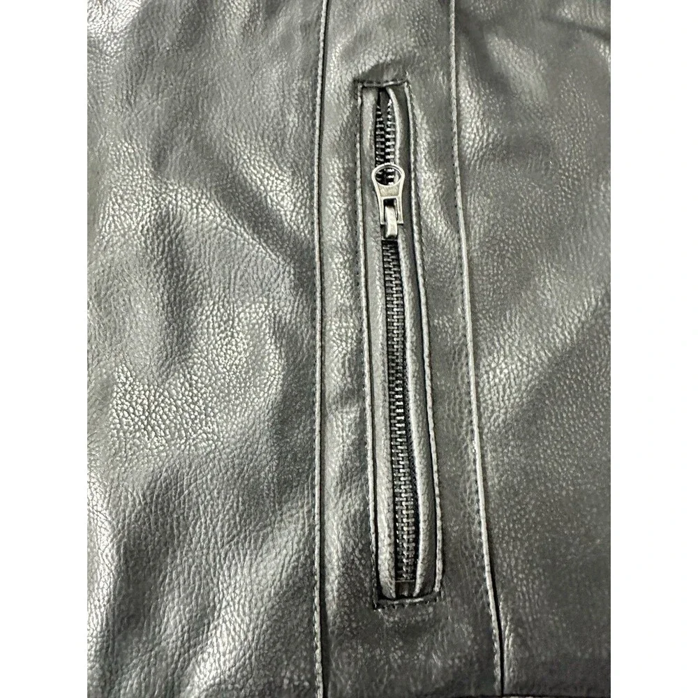 GUESS Men's Faux Leather Moto Biker Jacket Black Size Medium M Quilted Lining